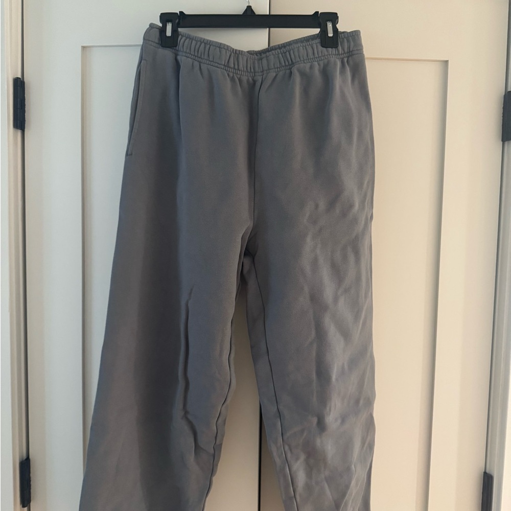 Aritizia TNA Sweatfleece Cozy Fleece Mega Fit